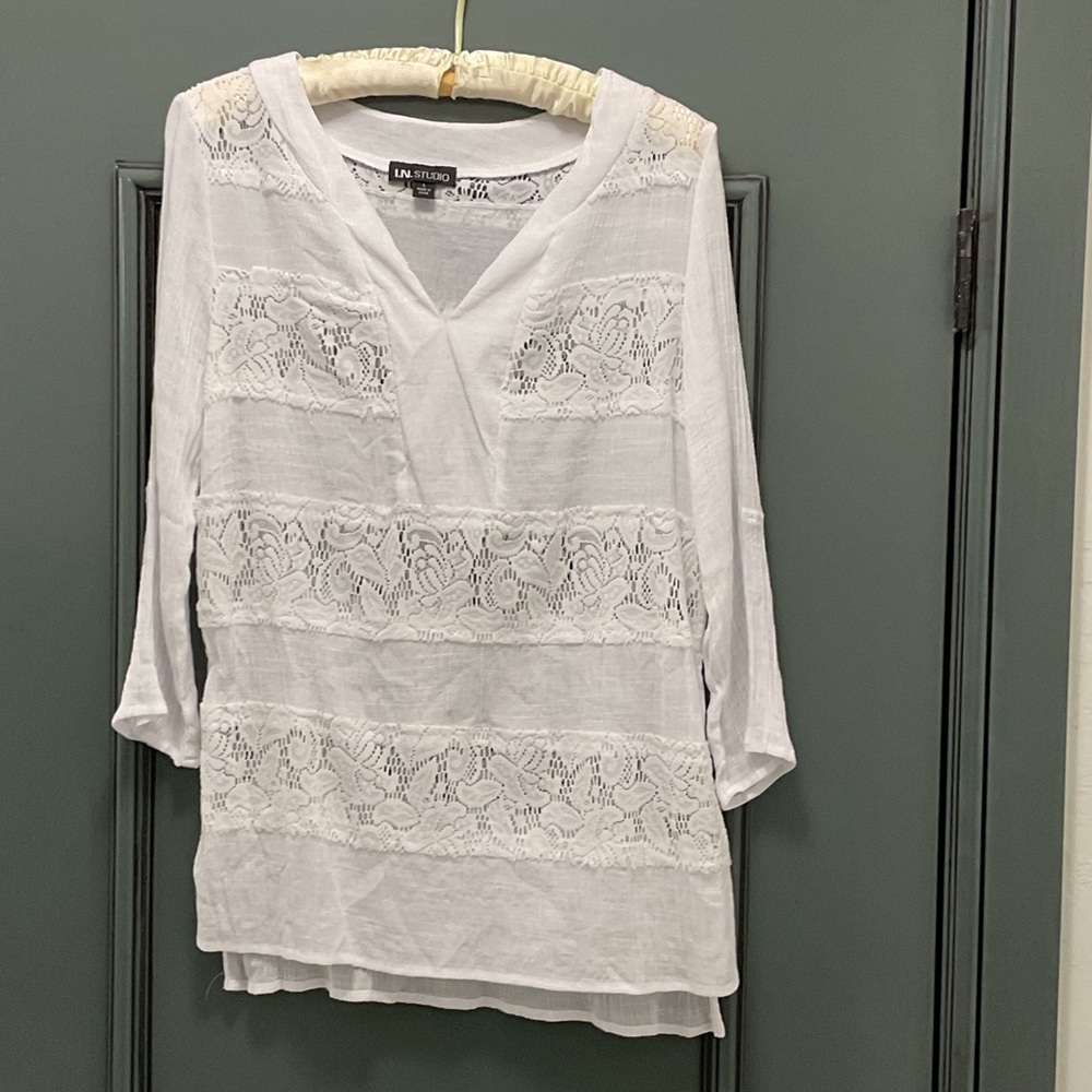 I.N. Studio sheer White Lace-Trim V-Neck Blouse; Size L